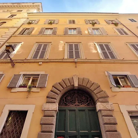 Dainty Paradiso Near Piazza Navona * Rome